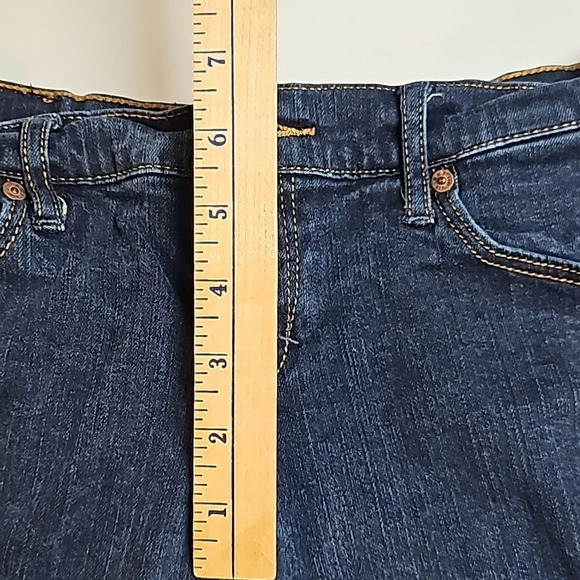 Abercrombie Ladies Jeans Sz 2 - Picture 5 of 9